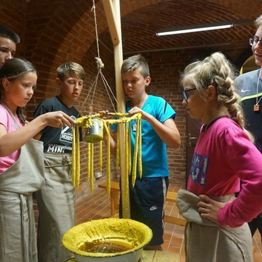 Candle casting