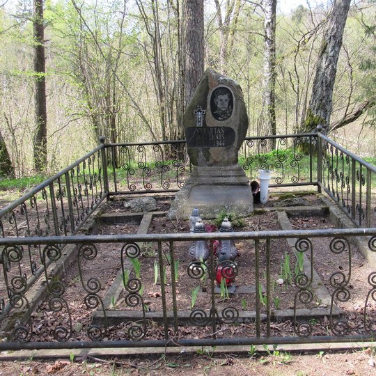 The path of the poet V. Mačernis