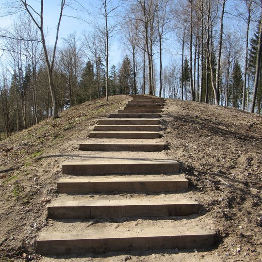Gegrėnų piliakalnių takas
