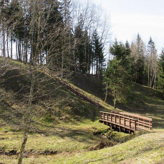 Gegrėnų piliakalnių takas