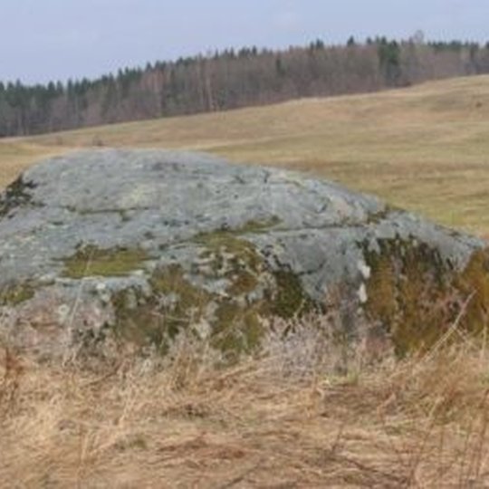 Ubagu-kalno-akmuo-354x261.jpg