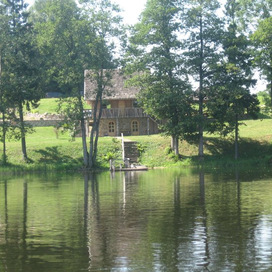 Sukausko-stovykla.-Tituline.-Nuotr.-is-asm.-arch-min.jpg