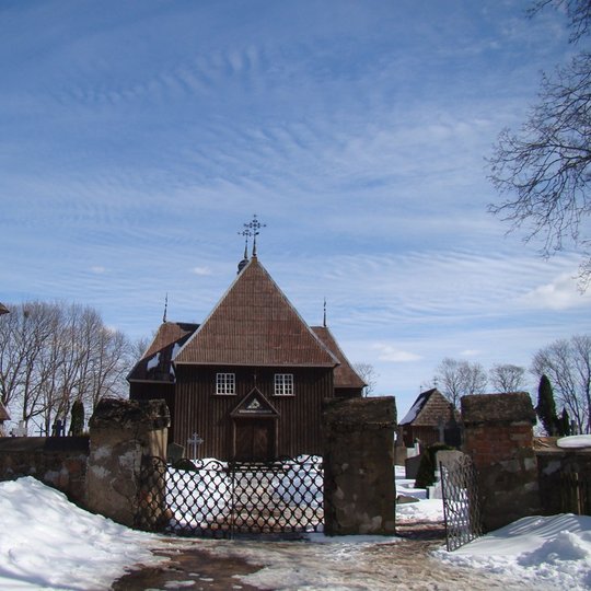 Beržoro bažnyčia ir varpinė